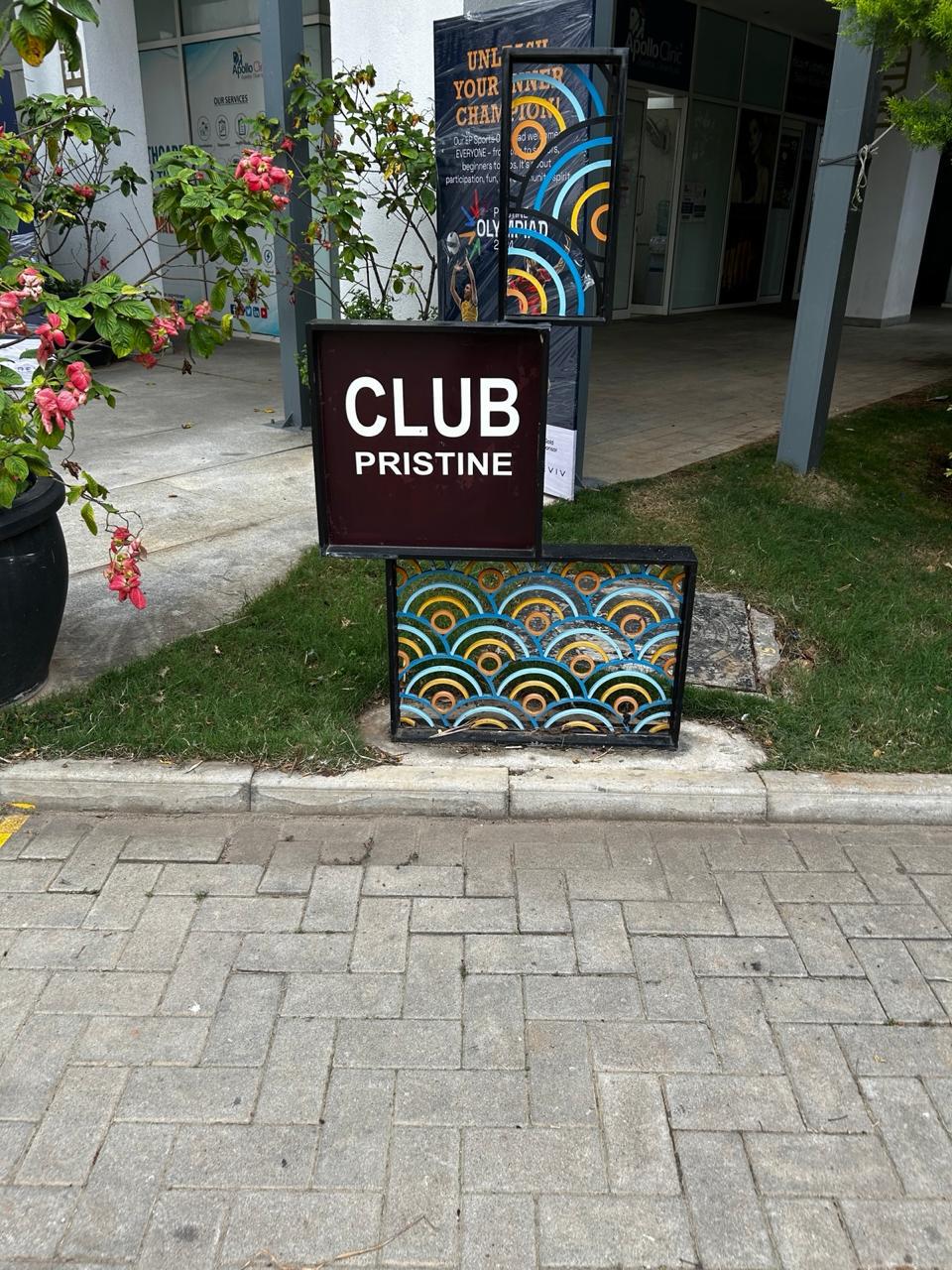 Pylon Signage - Image 26